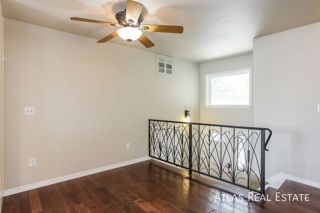18740 E Oregon Dr in Aurora, CO - Building Photo - Building Photo