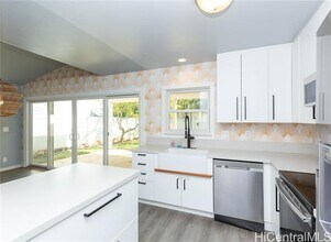 87-1020-1020 Nenewai St in Waianae, HI - Building Photo - Building Photo
