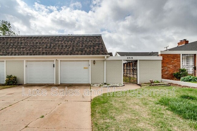 2518 NW 62nd St in Oklahoma City, OK - Building Photo - Building Photo