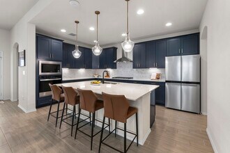 1711 Dalhart in San Antonio, TX - Building Photo - Building Photo