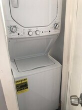 2216 W 24th St in Chicago, IL - Building Photo - Building Photo