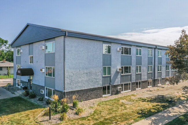 The Willows Apartments in Sioux Falls, SD - Building Photo - Building Photo