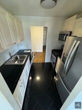 AMAZING ONE BEDROOM APARTMENT!! AMAZING DE in New York, NY - Foto de edificio - Building Photo