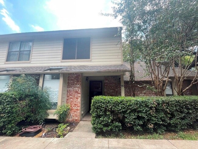 property at 3801 Menchaca Rd