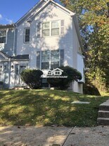 7429 Setting Sun Way in Columbia, MD - Building Photo