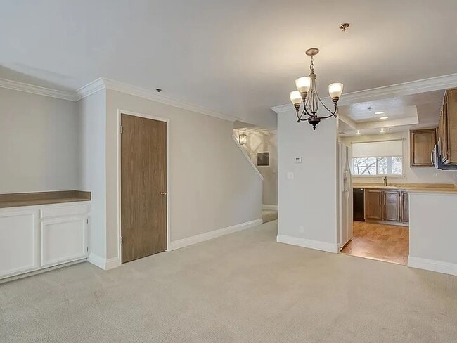 1370 Las Juntas Way in Walnut Creek, CA - Building Photo - Building Photo