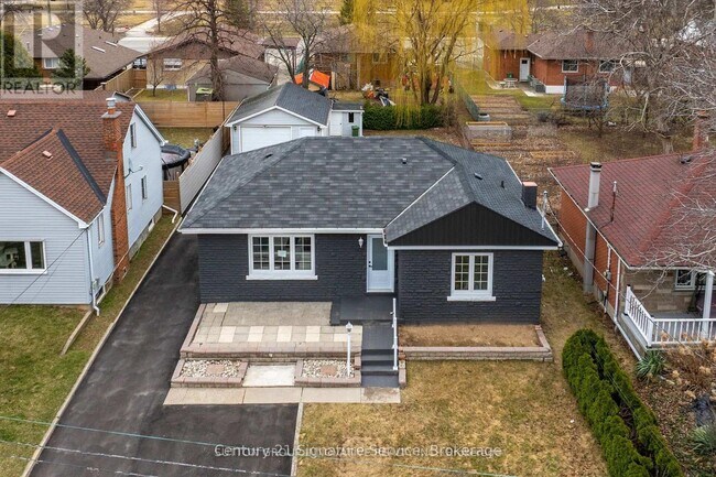 346 Pottruff Rd N in Hamilton, ON - Building Photo - Building Photo