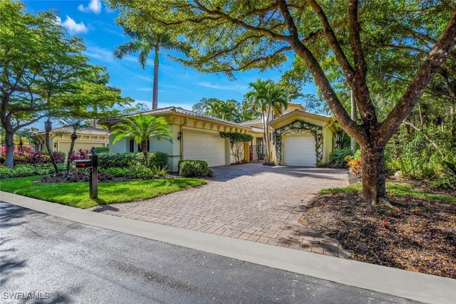 18051 Lagos Way in Naples, FL - Building Photo - Building Photo