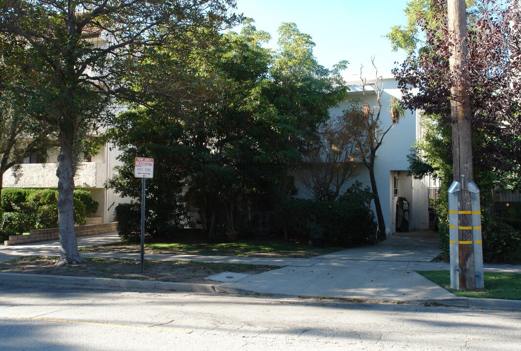 1917 Overland Ave in Los Angeles, CA - Building Photo