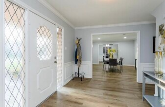 15614 Pebble Bend Dr in Houston, TX - Building Photo - Building Photo