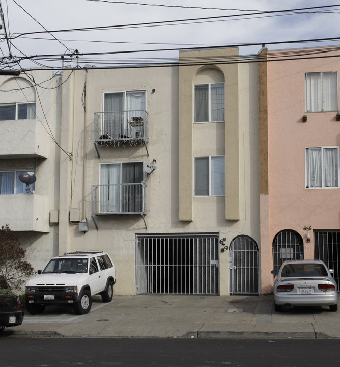 649 Villa St in Daly City, CA - Building Photo