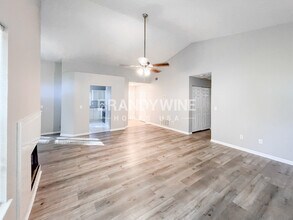 4400 Westchester Ct in Decatur, GA - Building Photo - Building Photo