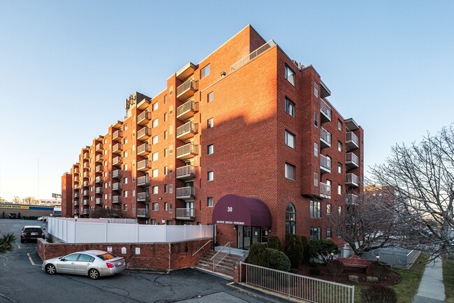 property at 8 9th St