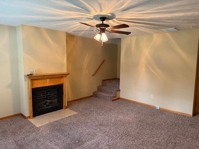2541 E Madison St in Springfield, MO - Building Photo - Building Photo