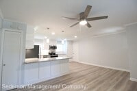 3134 W 44 Terrace photo'