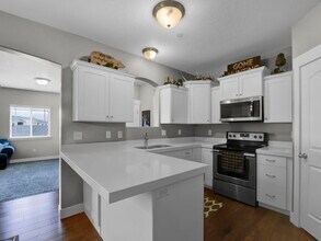 1823 Crest Rd in Saratoga Springs, UT - Building Photo - Building Photo