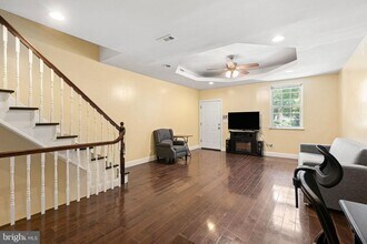 2328 Reed St in Philadelphia, PA - Building Photo - Building Photo