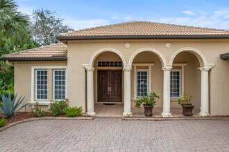 801 SW Classico Ct in Port St. Lucie, FL - Building Photo - Building Photo