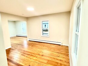 6 Commercial Ave in Highland, NY - Building Photo - Building Photo