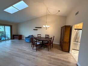 18111 Village 18 in Camarillo, CA - Building Photo - Building Photo