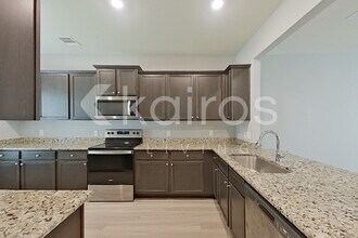 10722 Hillside Creek Dr in Humble, TX - Building Photo - Building Photo