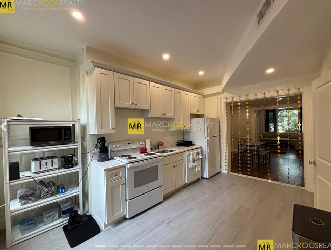 property at 1714 Beacon St