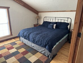 402 Cowgirl Xing, Unit 2 in Marble Falls, TX - Building Photo - Building Photo
