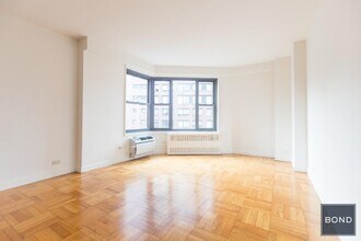 145 Fourth Avenue in New York, NY - Building Photo - Building Photo