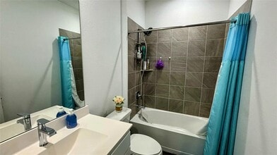 306 Harper Vly Dr in Crosby, TX - Building Photo - Building Photo