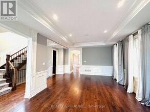 546 Melrose Ave in Toronto, ON - Building Photo - Building Photo