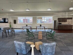 Courtyard Apartments in Moorhead, MN - Building Photo - Building Photo