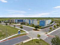 Belterra at Tres Lagos in McAllen, TX - Foto de edificio - Building Photo