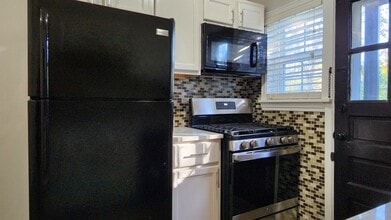 1010 Sanford Ave, Unit 1 in St. Louis, MO - Building Photo - Building Photo