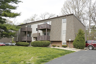 Country Trails Apartments in Decatur, IL - Building Photo - Building Photo