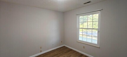 1440 Slade Ave in Columbus, OH - Building Photo - Building Photo