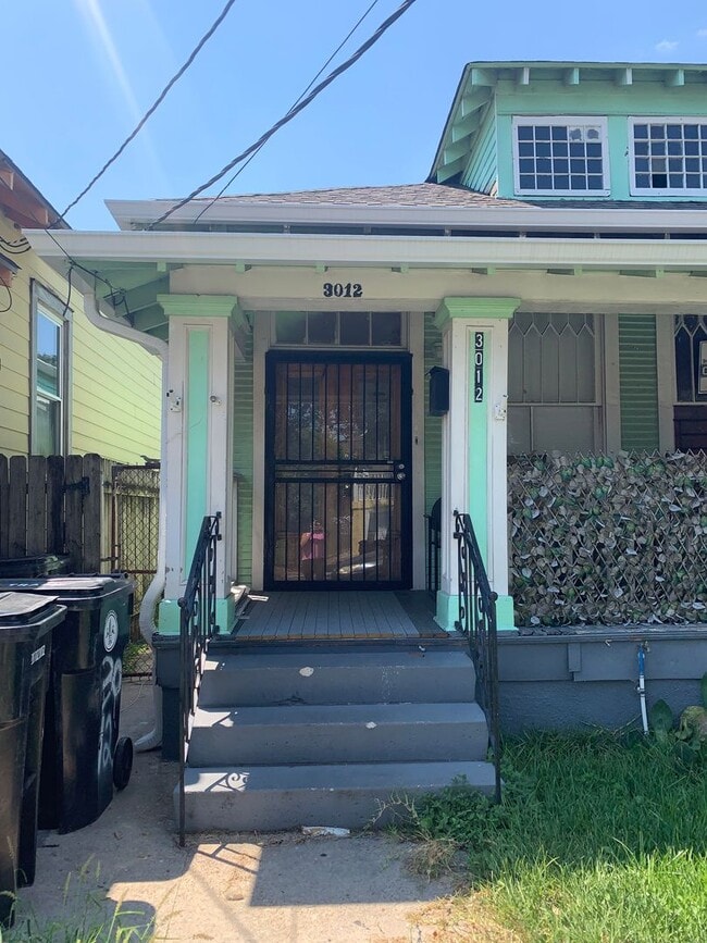 3012 Delachaise St in New Orleans, LA - Building Photo - Building Photo
