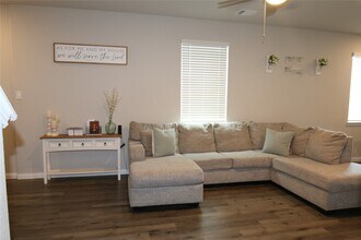 1336 Mount Blanc Path in Conroe, TX - Building Photo - Building Photo