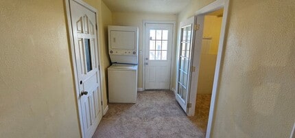 118 W Wilson Ave in Ridgecrest, CA - Building Photo - Building Photo