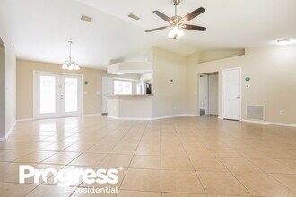 96 Allworthy St in Port Charlotte, FL - Building Photo - Building Photo