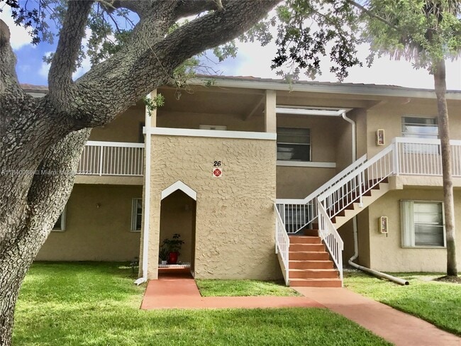 property at 9927 Twin Lakes Dr