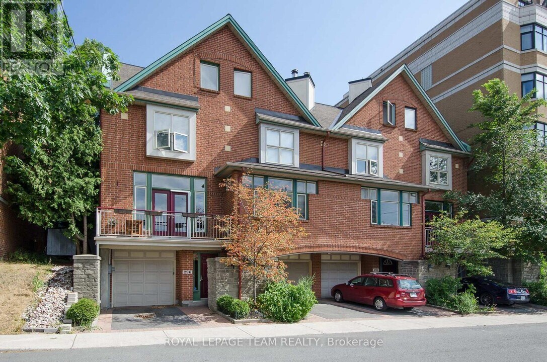 296 Besserer St in Ottawa, ON - Building Photo