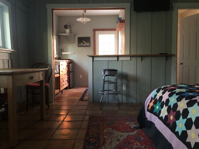 788 Ferguson Rd, Unit Cottage in Sebastopol, CA - Building Photo - Building Photo
