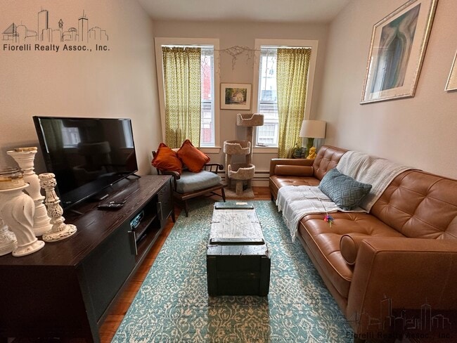 71 Charter St, Unit 4 in Boston, MA - Foto de edificio - Building Photo