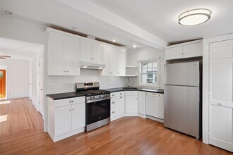 12 Ridgeland Manor in Rye, NY - Building Photo - Building Photo