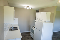 Bowness 4311 Apartments in Calgary, AB - Building Photo - Building Photo