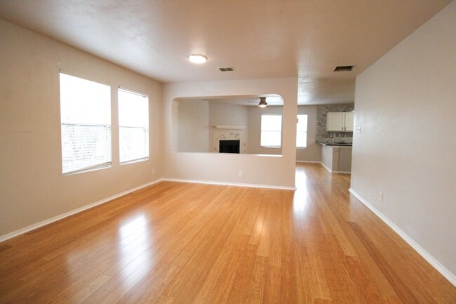 9706 Battle Pass in San Antonio, TX - Building Photo - Building Photo