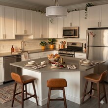 62 Main St, Unit 5 in Bloomingdale, NJ - Foto de edificio - Building Photo