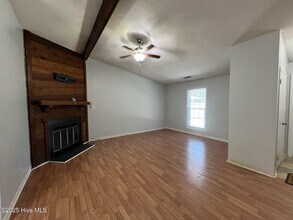 710 Terrace Ct in Jacksonville, NC - Building Photo - Building Photo