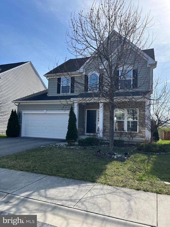 26 Tollerton Trail in Falling Waters, WV - Building Photo - Building Photo