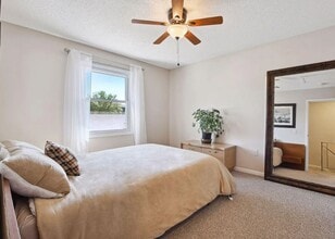 2052 12th Ave W in Shakopee, MN - Building Photo - Building Photo